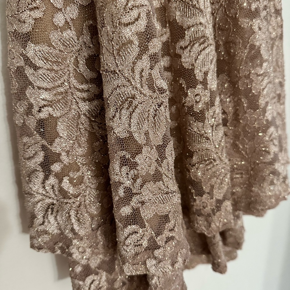 Emerald Sundae by Macy’s khaki lace shimmer mini dress with zip up back NWT - Picture 4 of 17